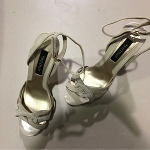 HAPPY NEW YEAR 🎉🥂 NEW, high heels by White House/Black Market